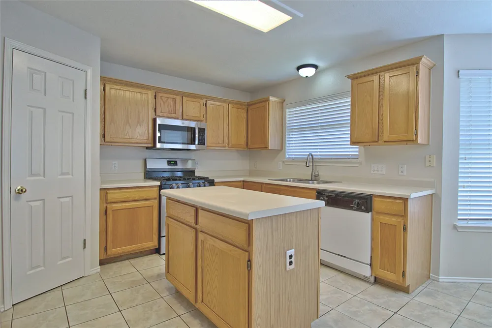 3224 Texas Topaz Drive Austin, TX 78728