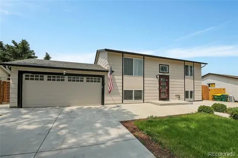 3021 S Helena Street