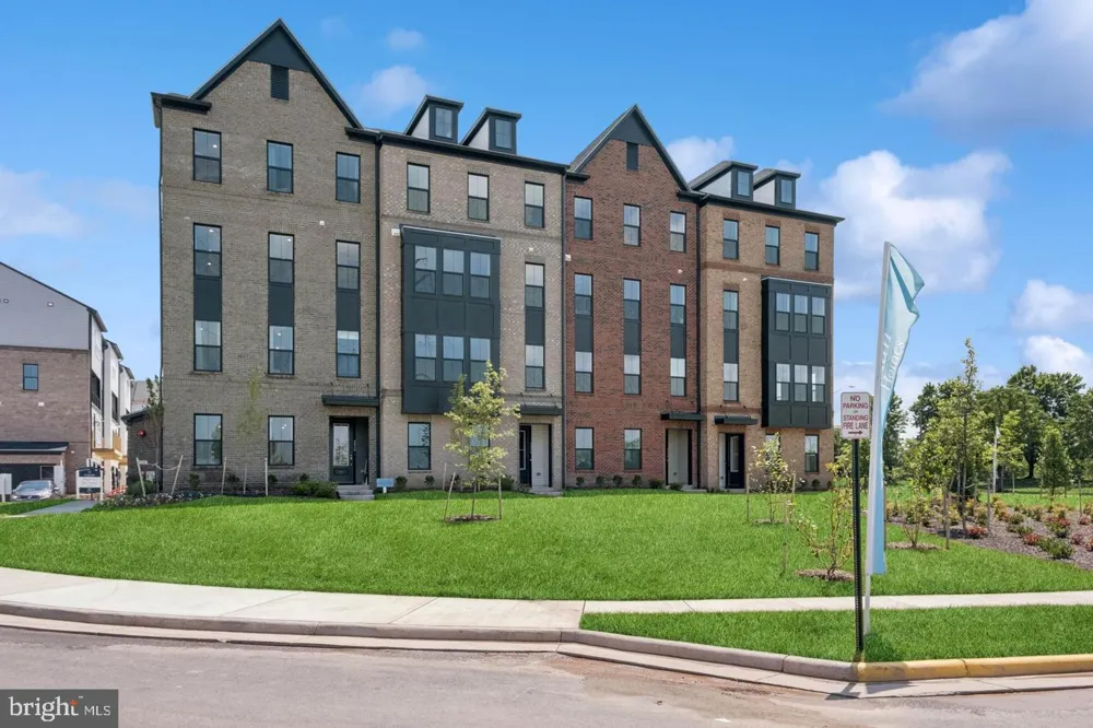14973 DECO CIRCLE #LOT 23 Chantilly, VA 20151