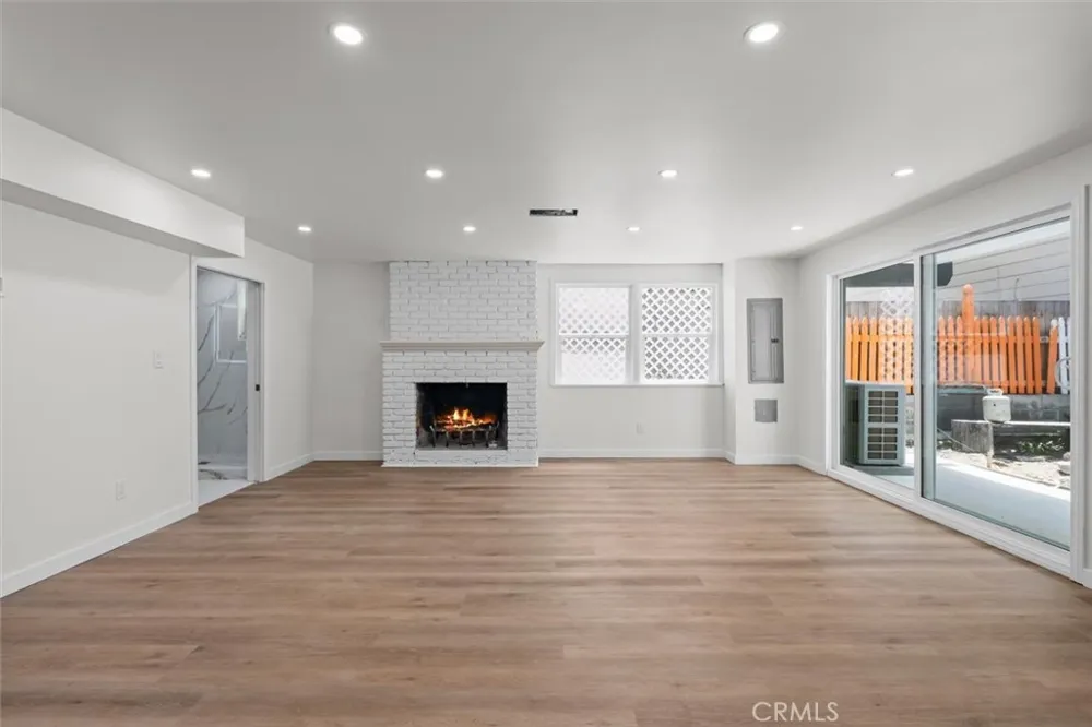 925 Manhattan Avenue Hermosa Beach, CA 90254