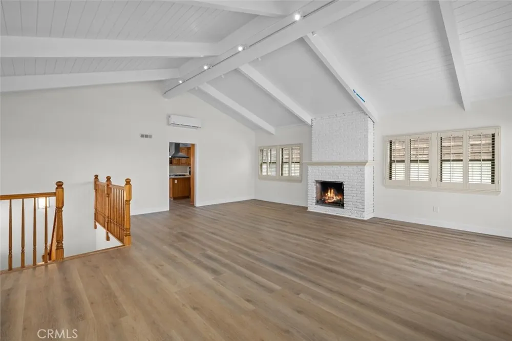 925 Manhattan Avenue Hermosa Beach, CA 90254