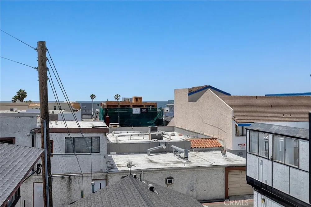 925 Manhattan Avenue Hermosa Beach, CA 90254