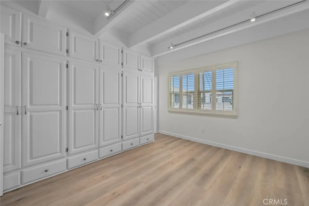 925 Manhattan Avenue Hermosa Beach, CA 90254