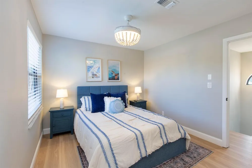 2478 Bedford Mews Drive Wellington, FL 33414