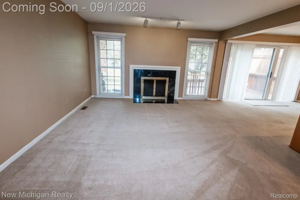 49355 Marquette Court Shelby Charter Township, MI 48315