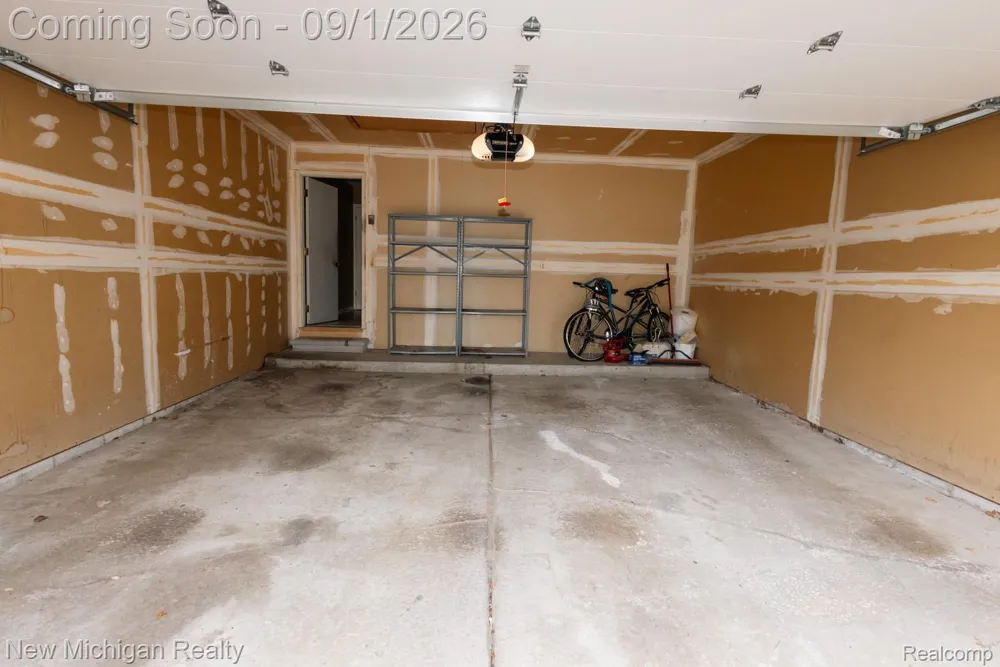 49355 Marquette Court Shelby Charter Township, MI 48315
