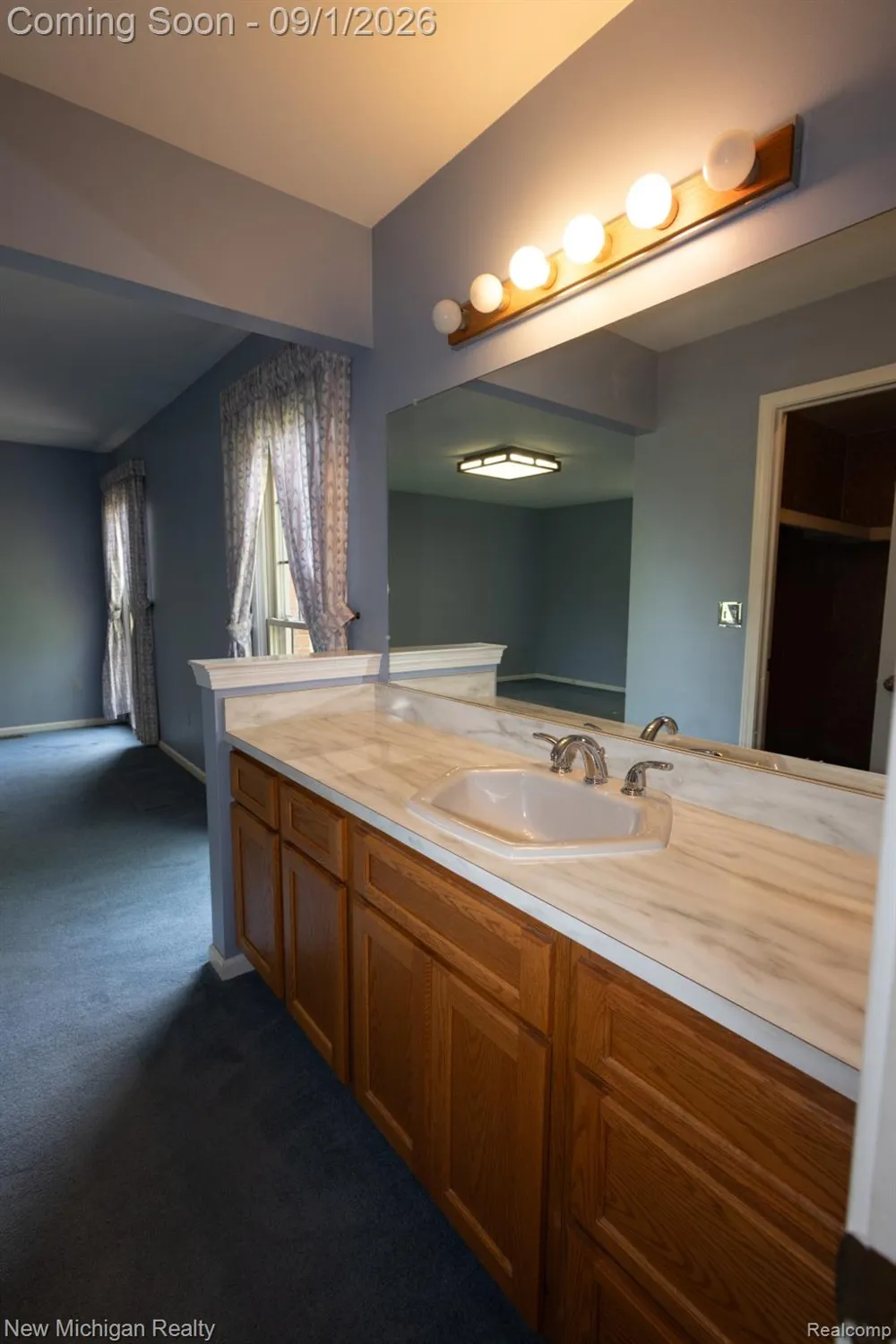 49355 Marquette Court Shelby Charter Township, MI 48315