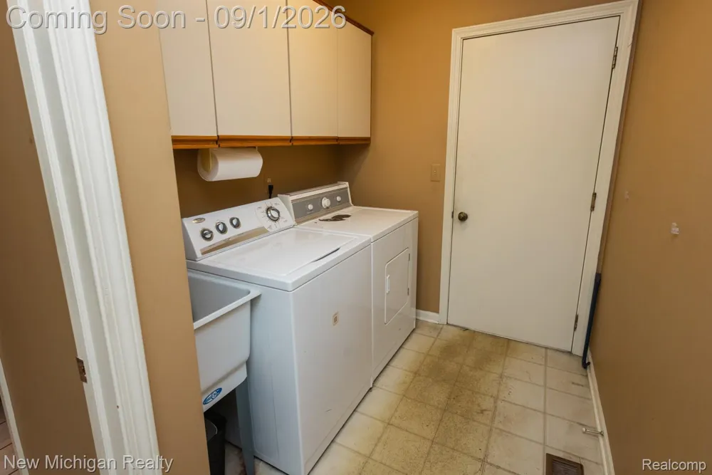49355 Marquette Court Shelby Charter Township, MI 48315