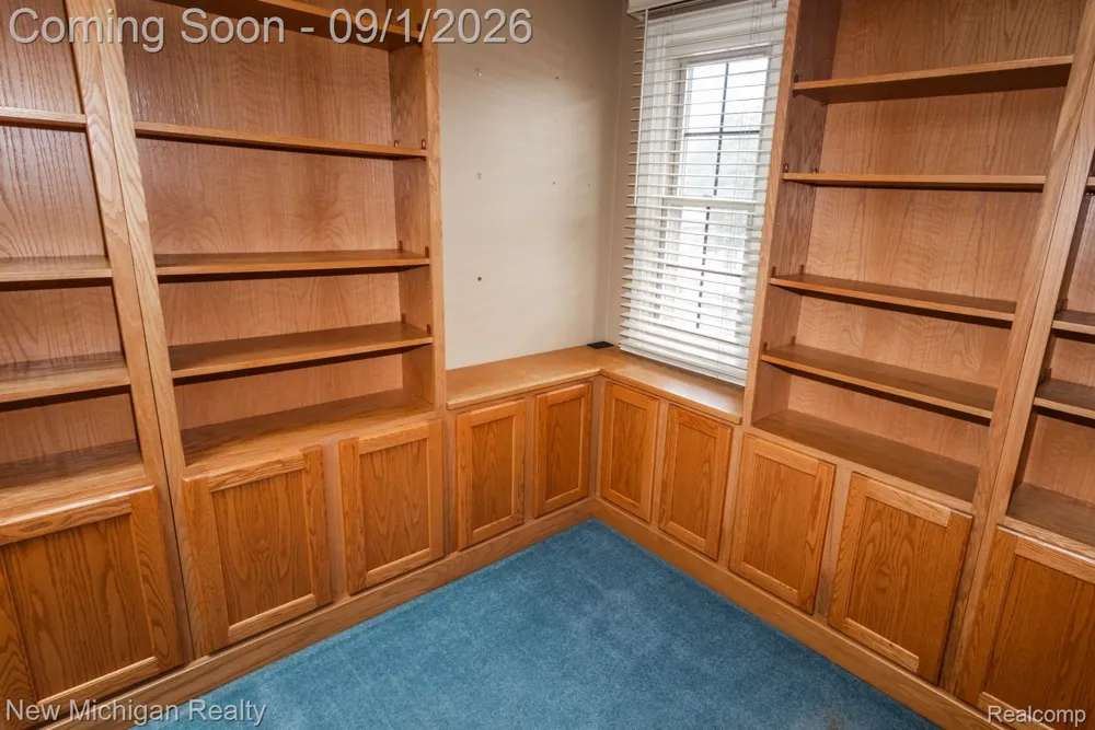 49355 Marquette Court Shelby Charter Township, MI 48315