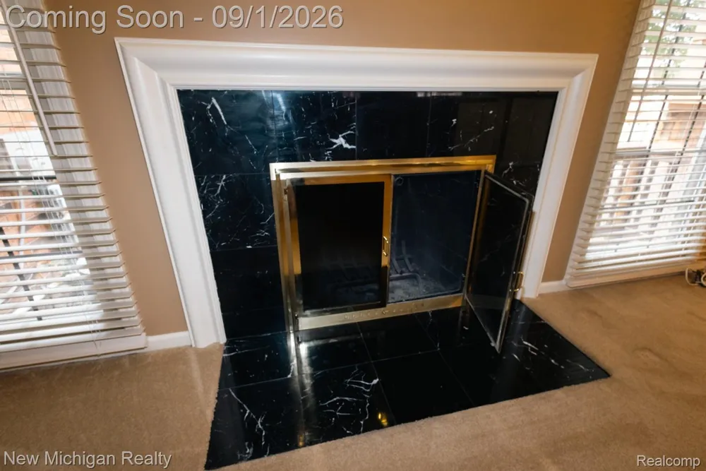 49355 Marquette Court Shelby Charter Township, MI 48315