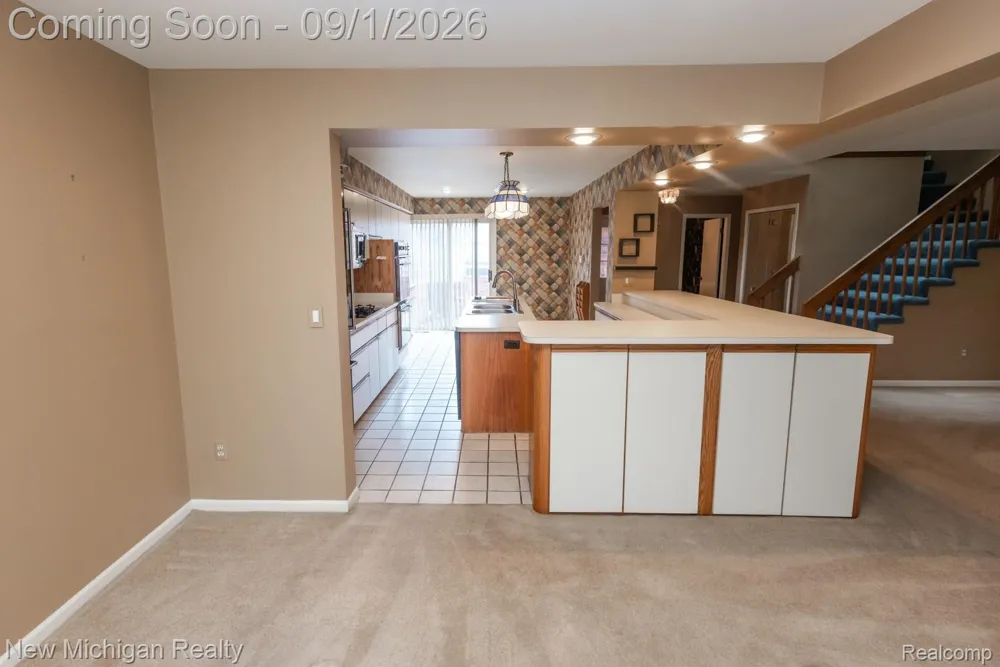 49355 Marquette Court Shelby Charter Township, MI 48315