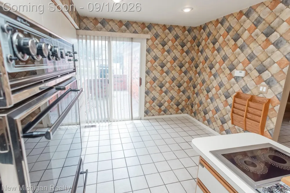 49355 Marquette Court Shelby Charter Township, MI 48315
