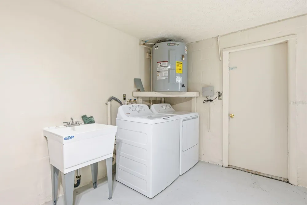 8604 MILL CREEK LANE Hudson, FL 34667