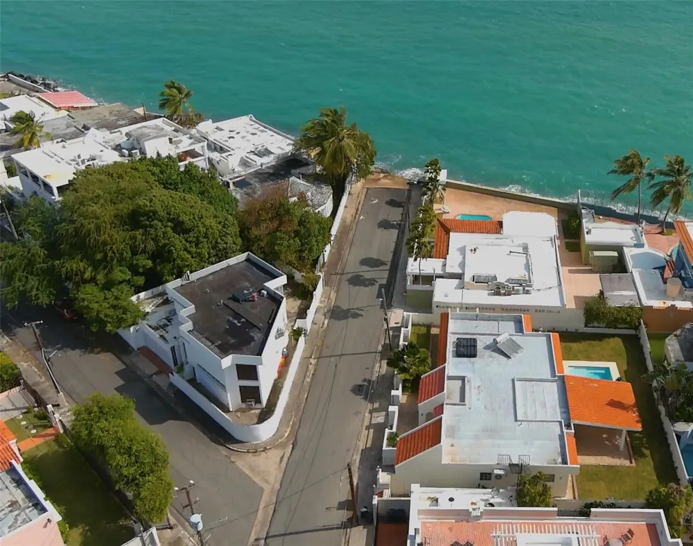 5 HISTELA ST. PUNTA LAS MARIAS San Juan, PR 00913