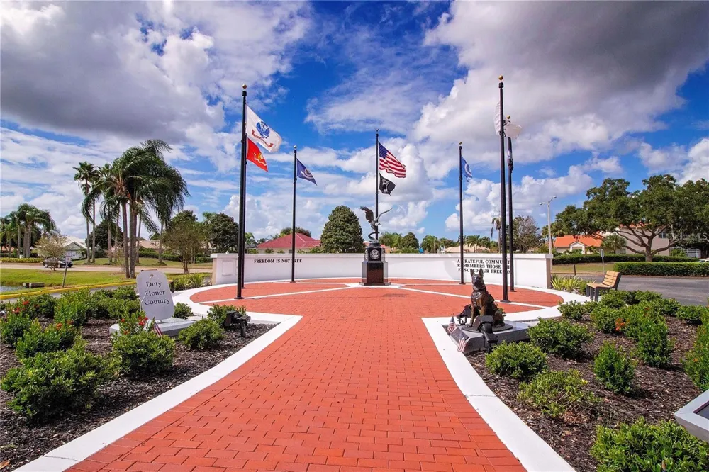 206 SOLA LANE Sun City Center, FL 33573
