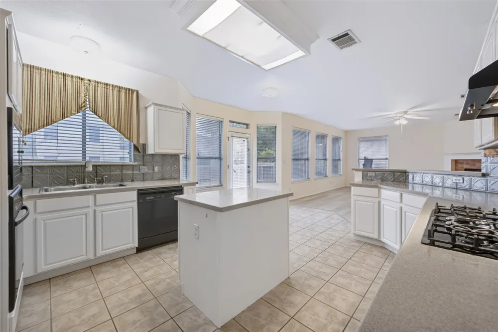 1519 Tamar Lane Austin, TX 78727