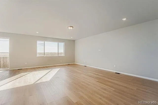 54960 E 27th Avenue Strasburg, CO 80136