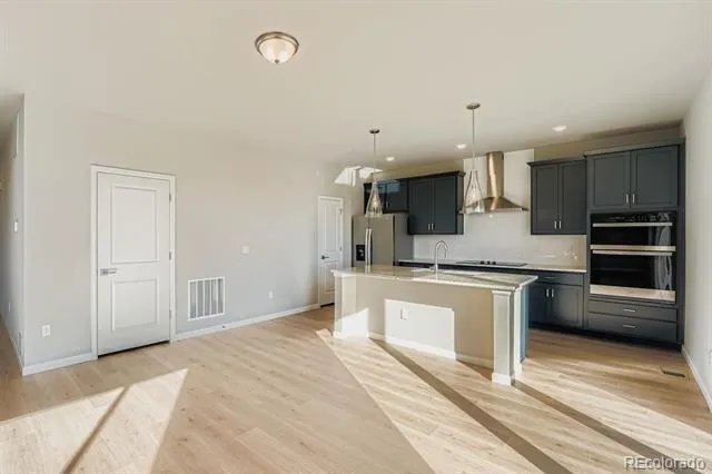 54960 E 27th Avenue Strasburg, CO 80136