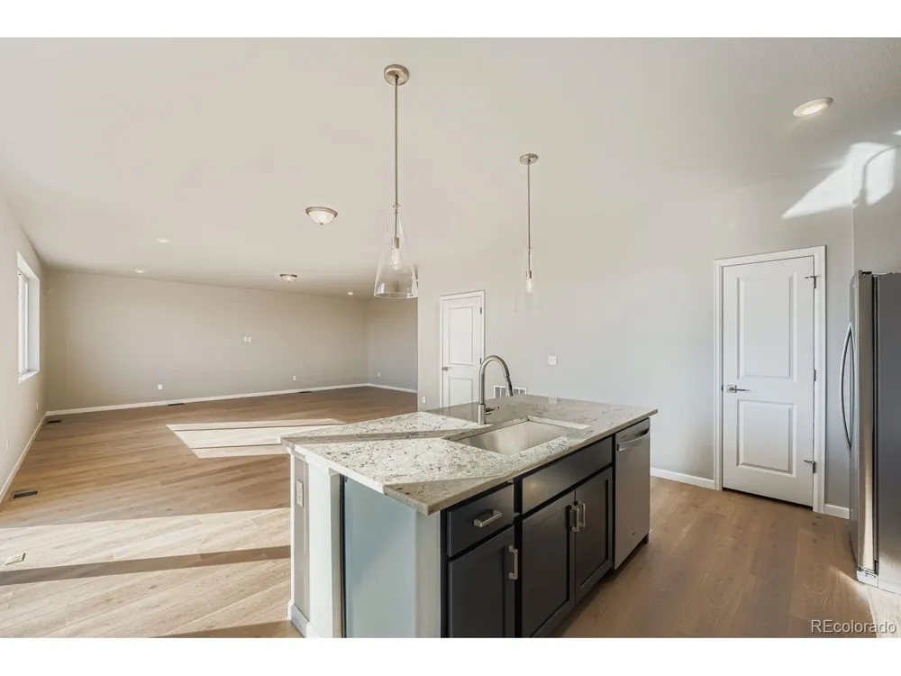 54960 E 27th Avenue Strasburg, CO 80136