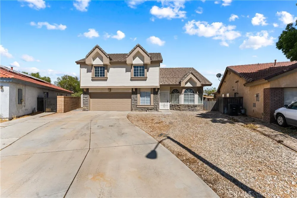 1000 Cloverdale Court Rosamond, CA 93560