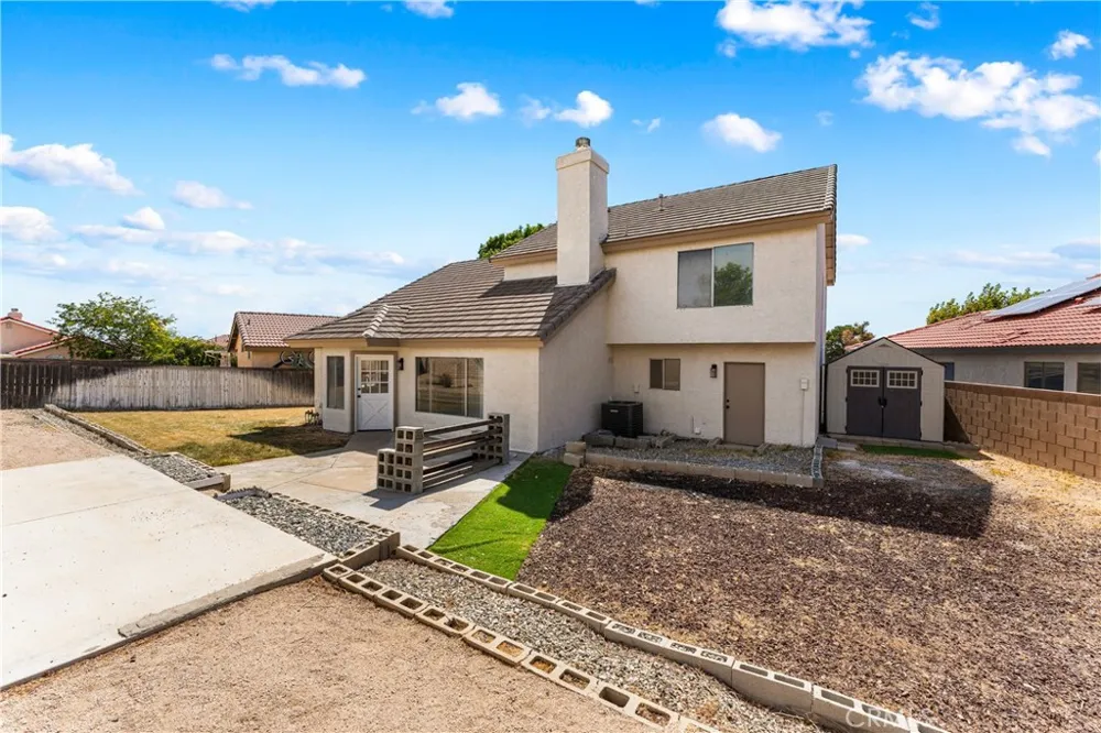 1000 Cloverdale Court Rosamond, CA 93560