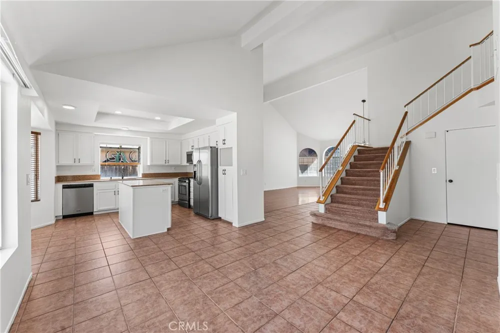 1000 Cloverdale Court Rosamond, CA 93560