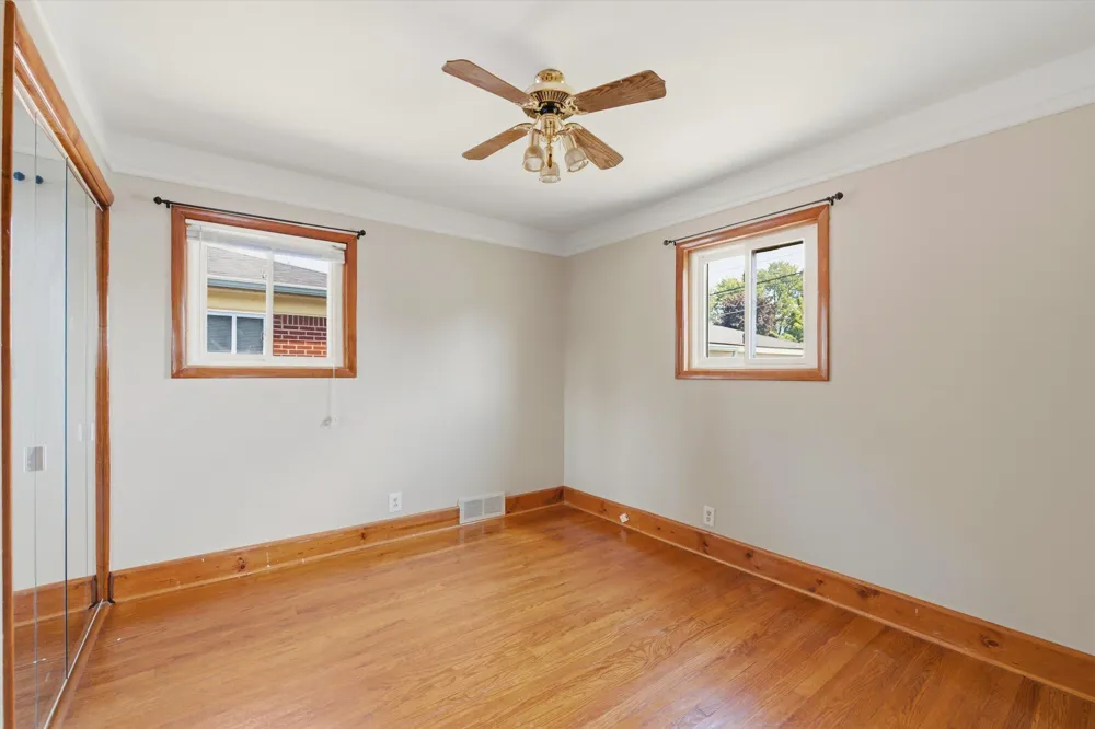 4159 Monroe Street Dearborn Heights, MI 48125