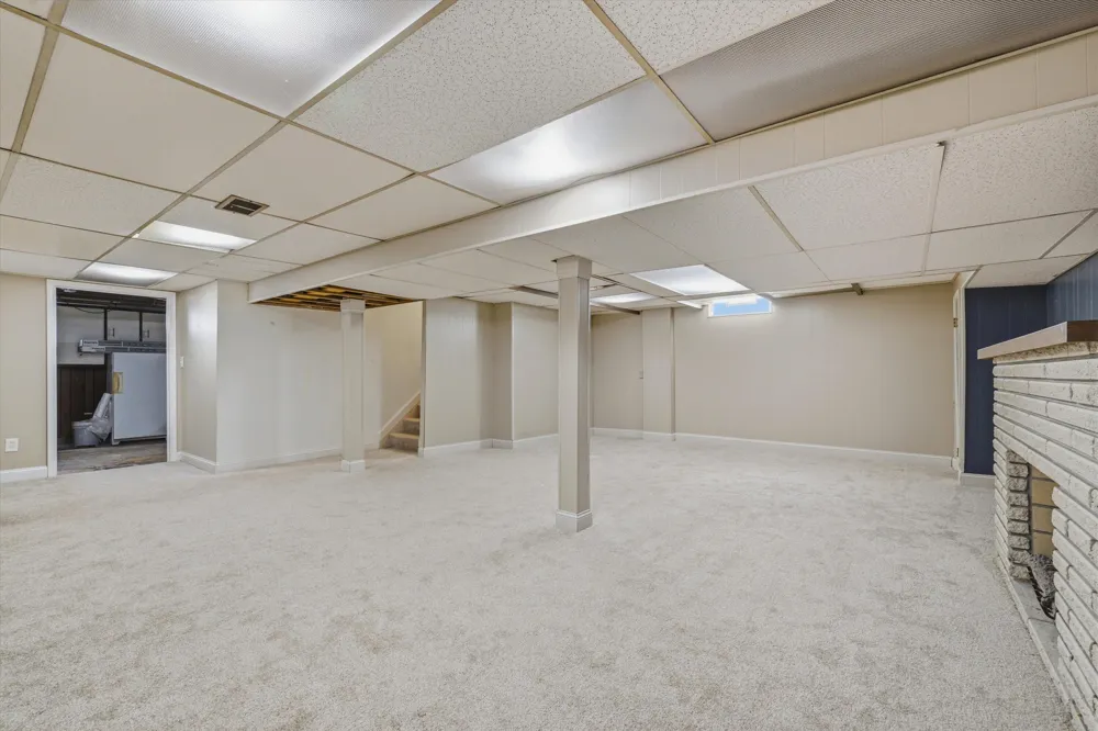 4159 Monroe Street Dearborn Heights, MI 48125