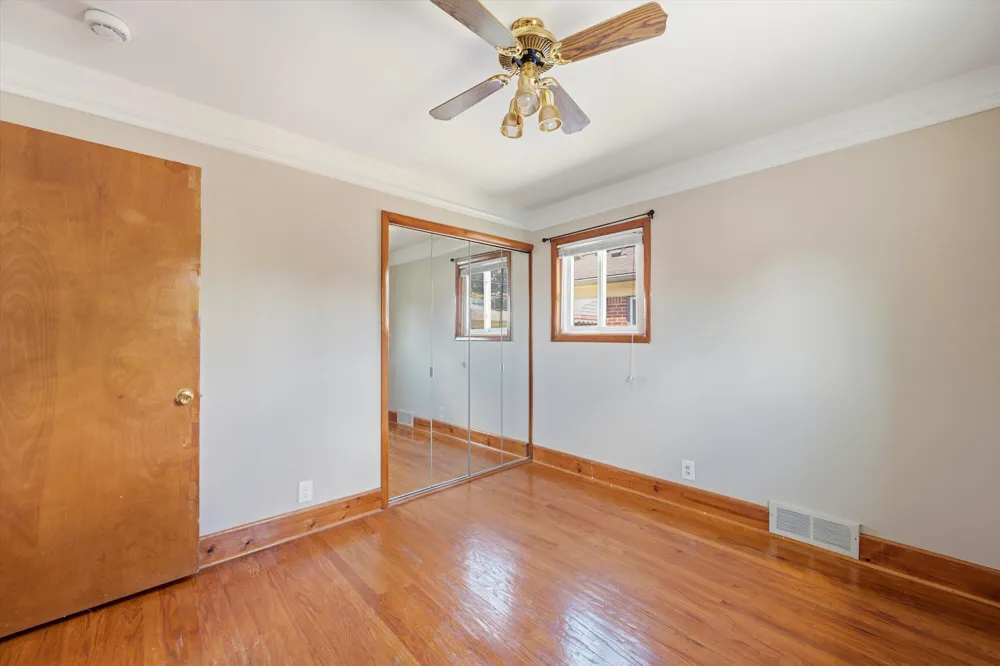 4159 Monroe Street Dearborn Heights, MI 48125