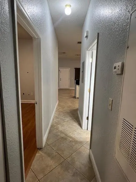 5811 La Costa Drive #210 Orlando, FL 32807