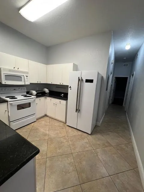 5811 La Costa Drive #210 Orlando, FL 32807