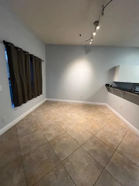 5811 La Costa Drive #210 Orlando, FL 32807