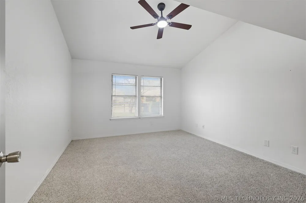 1824 S Umbrella Court Broken Arrow, OK 74012