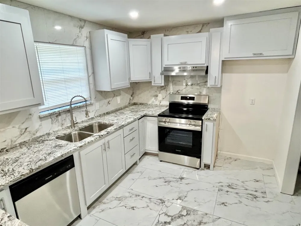 1824 S Umbrella Court Broken Arrow, OK 74012