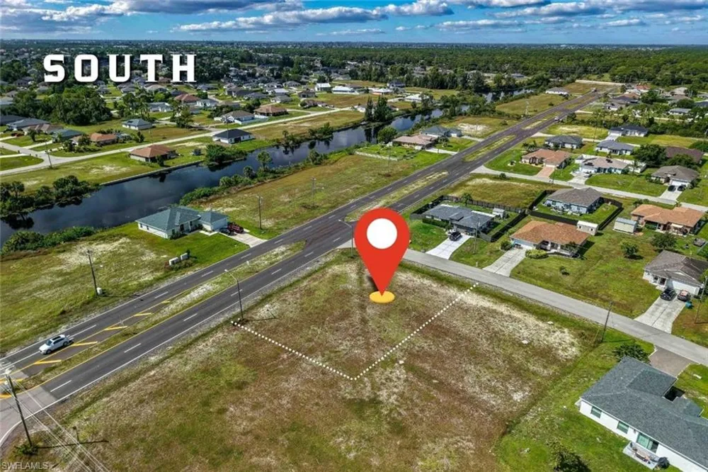3805 NE 10th Place Cape Coral, FL 33909