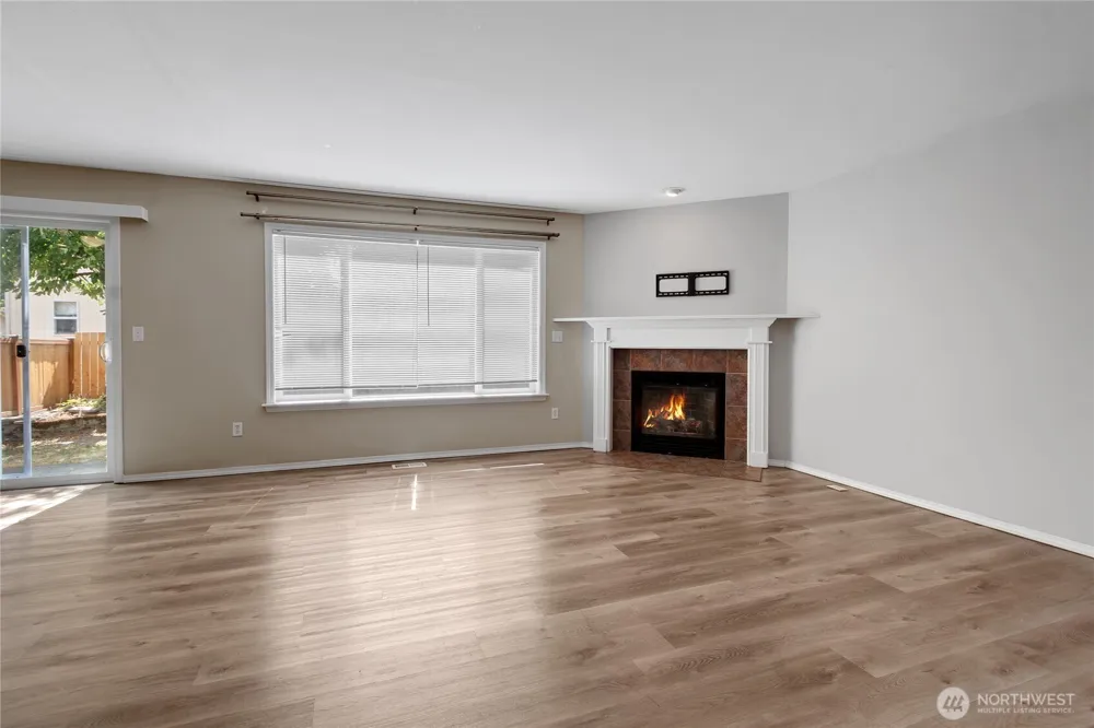 6814 131st Street Ct E Puyallup, WA 98373