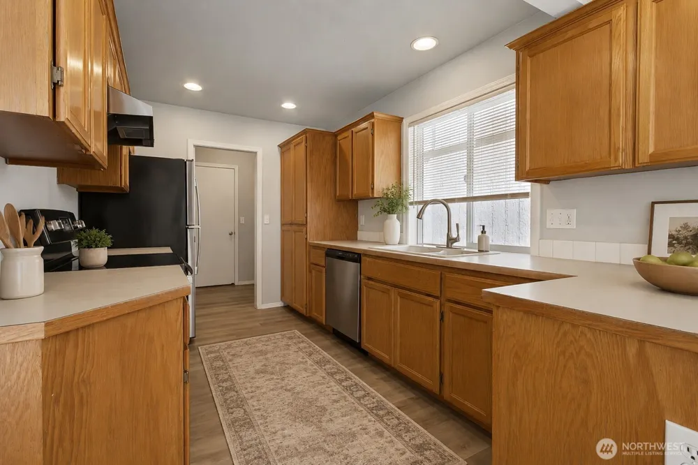 6814 131st Street Ct E Puyallup, WA 98373