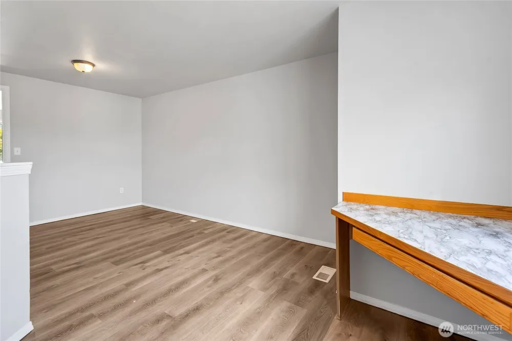 6814 131st Street Ct E Puyallup, WA 98373