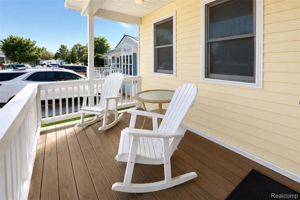 7122 Ben Franklin Drive Lexington Township, MI 48450