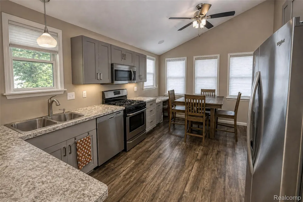 7122 Ben Franklin Drive Lexington Township, MI 48450