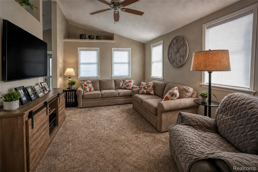 7122 Ben Franklin Drive Lexington Township, MI 48450