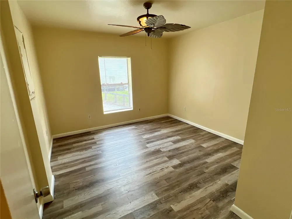 613 61ST AVENUE TERRACE E #613 Bradenton, FL 34203