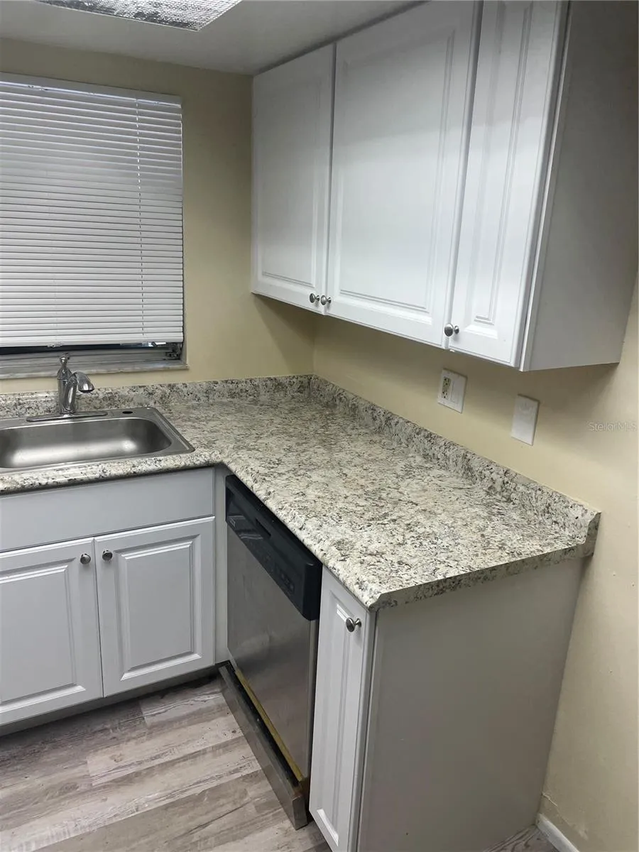 613 61ST AVENUE TERRACE E #613 Bradenton, FL 34203