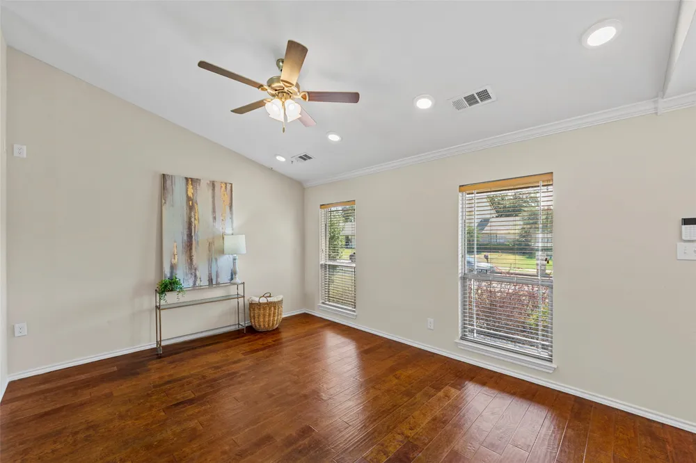 8825 Davis Street Rowlett, TX 75088