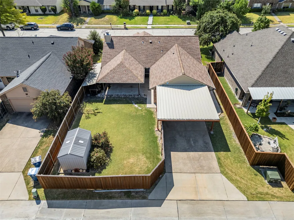 8825 Davis Street Rowlett, TX 75088