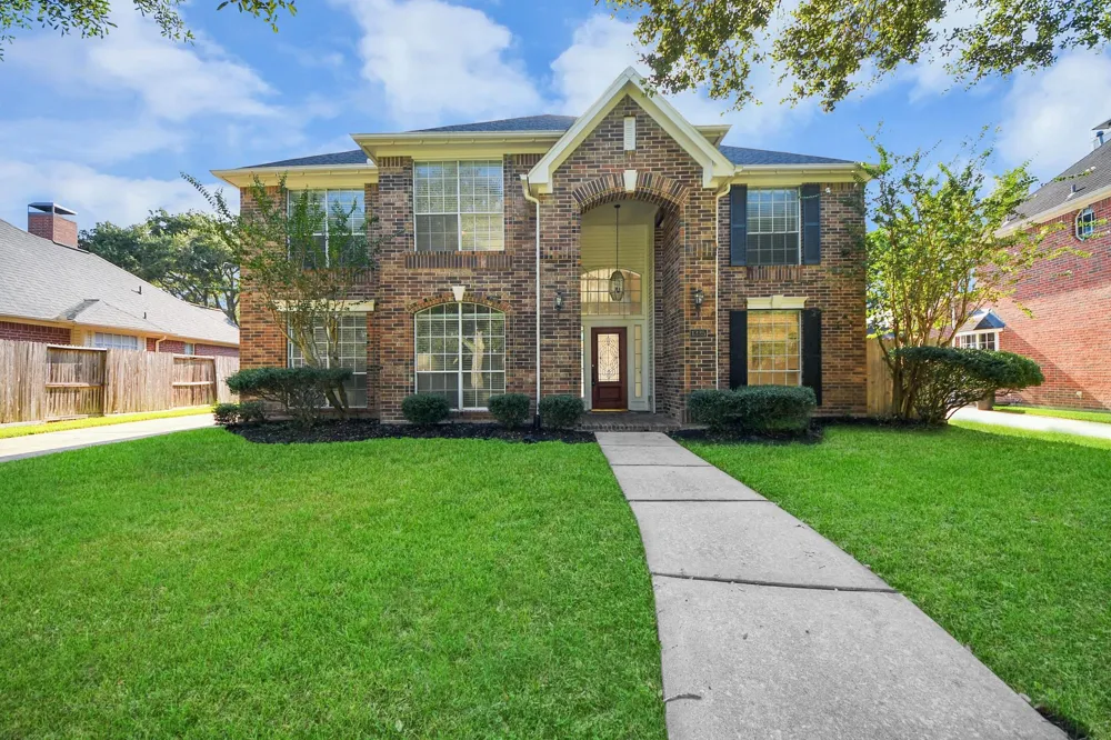 1335 Crescent Parkway Court Houston, TX 77094