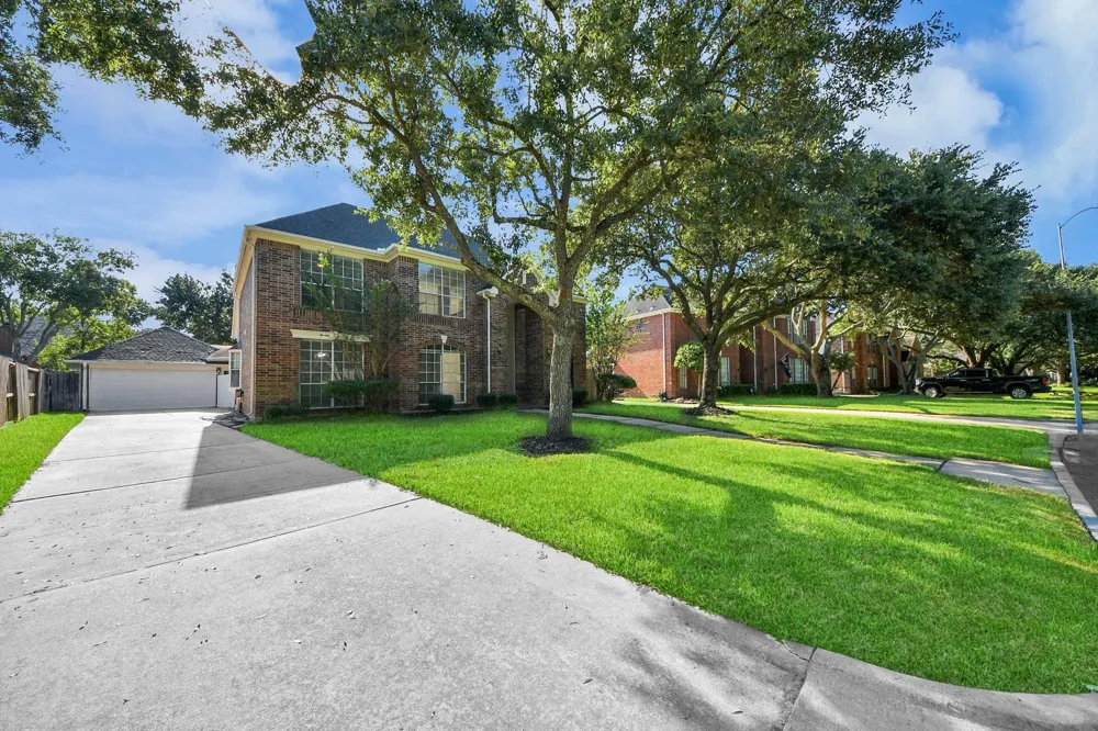 1335 Crescent Parkway Court Houston, TX 77094
