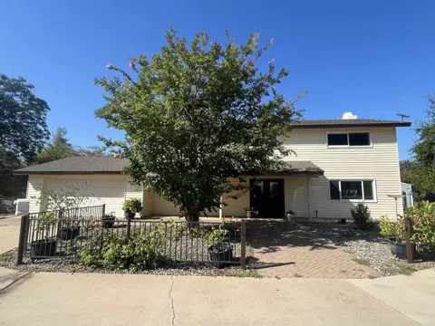 15436 Las Manzanitas Road