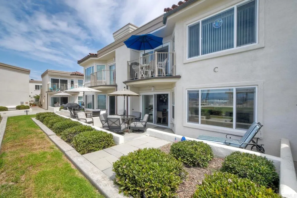 600 The Strand #27 Oceanside, CA 92054