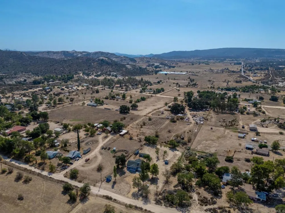 1366 Far Valley Road Campo, CA 91906
